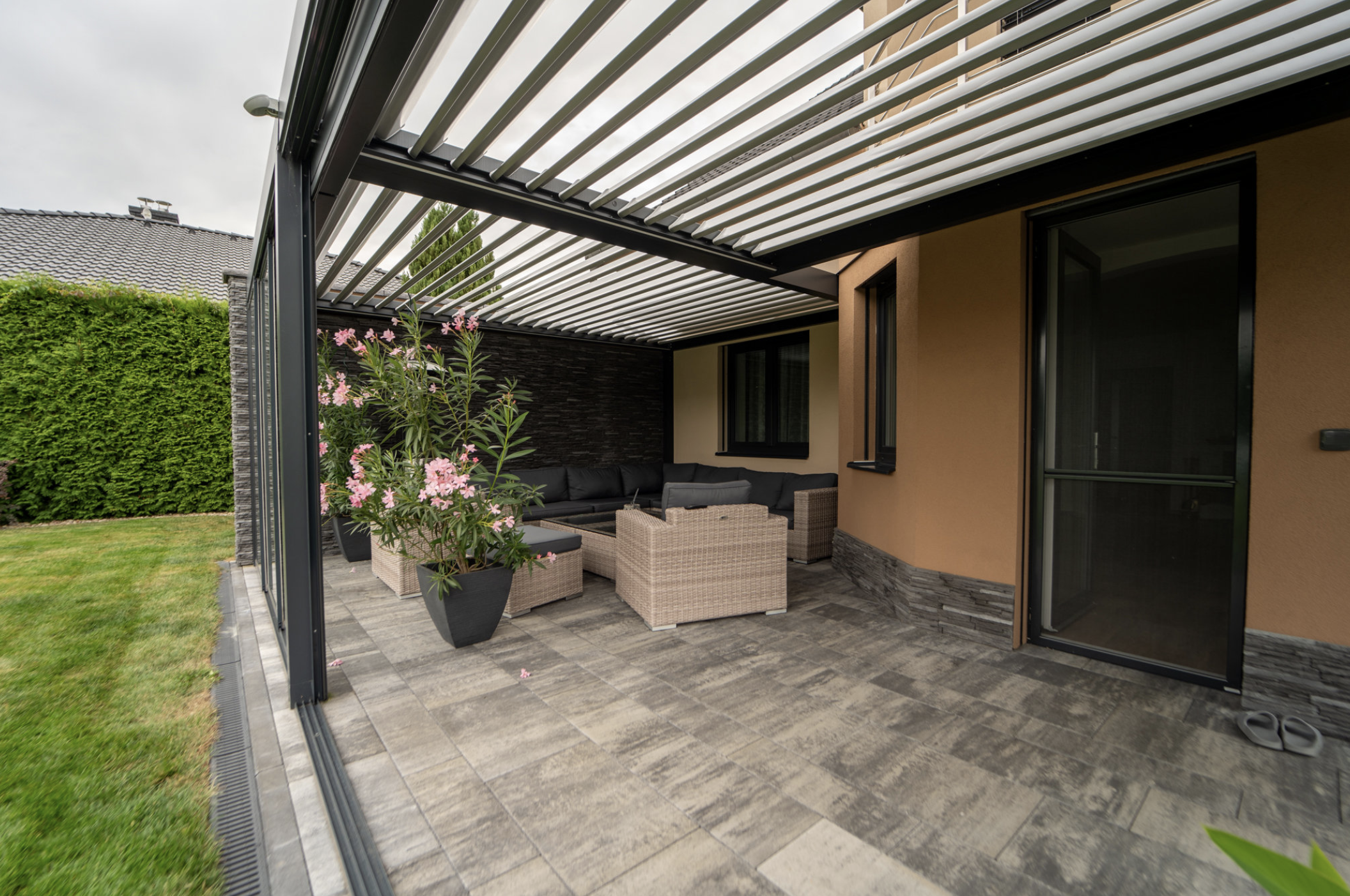 Rámové zasklení 2