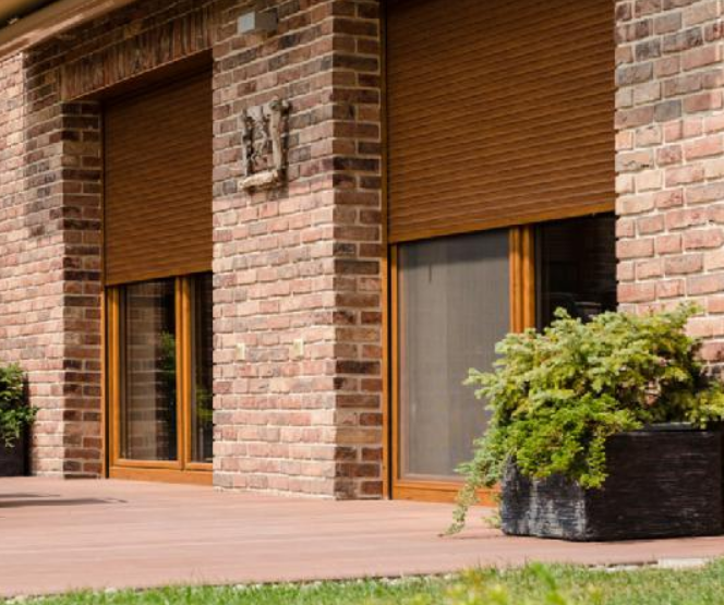 Zaomítací roleta FASADE